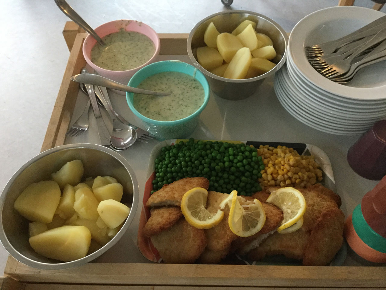 Frokost i Tjærbyvejens Vuggestue